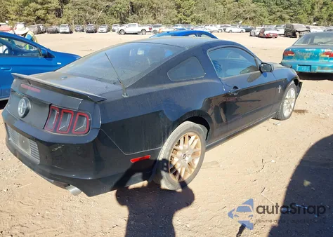 2014 Ford Mustang V6 Premium from USA, damaged, VIN 1ZVBP8AM6E5276355